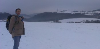 dragen in de sneeuw